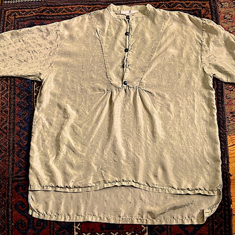 J. Morgan Puett and Shack, Inc.   Billowing, oversized silk over-shirt - Picture 7 of 12